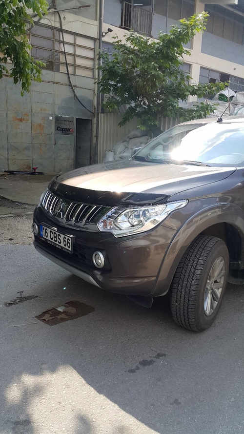Дефлектор капота (EuroCap) для Mitsubishi L200 2015-2019