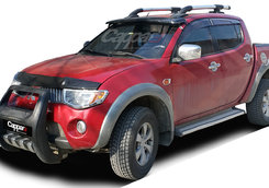 Козирьок на лобове скло для Mitsubishi L200 2006-2015 рр.
