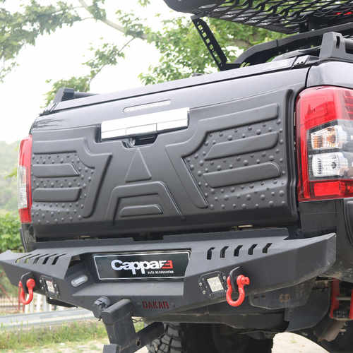 Пластикова накладка на кришку багажника для Mitsubishi L200 2015↗ мм.
