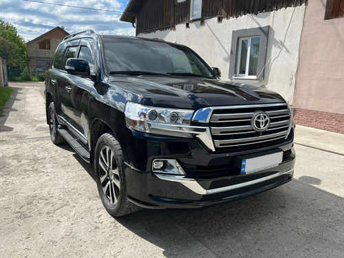 Комплект обваження Toyota Land Cruiser 200 стиль Executive 2019