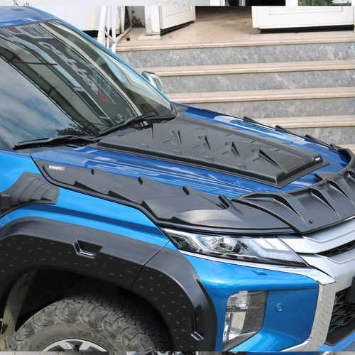 Накладка на капот (ABS) для Mitsubishi L200 2015↗ мм.