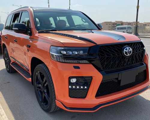 Передні фари Executive Black (Bugatti) Toyota Land Cruiser 200 2016-