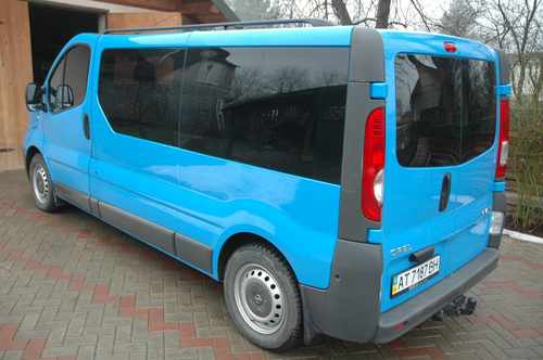 Рейлінги чорні Довга, пластикові ніжки для Renault Trafic 2001-2015 рр.