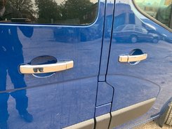 Хром накладки на ручки Carmos для Opel Movano, Vivaro, Renault Master, Trafic, Nissan NV300, NV400, Fiat Taleno