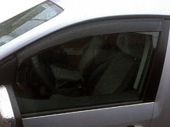 Вітровики (2 шт, Niken) для Volkswagen Caddy 2010-2015рр.
