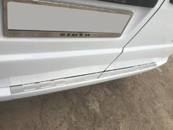 Хром накладка на задній бампер (без загибу) Carmos для Vito 639 2004+