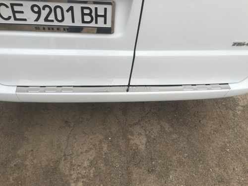 Хром накладка на задній бампер (без загибу) Carmos для Vito 639 2004+