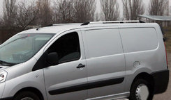 Рейлинги ХРОМ Длинная, пластиковые ножки для Peugeot Expert 2007-2017 гг.