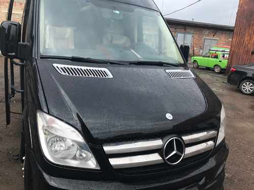 Хром накладки на передню решітку Omsa для Mercedes Sprinter 2006-2013