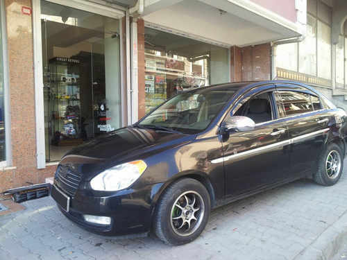 Хром накладки для Hyundai Accent 2006-2010 молдинг дверей нерж Carmos (Туреччина)