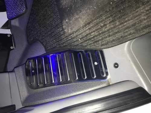 Накладка на підножку (нерж) для Mercedes Sprinter 2007-/VW Crafter 2006-