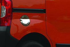 Хром накладка на лючок бензобаку Carmos для Fiat Fiorino/Qubo 2008-