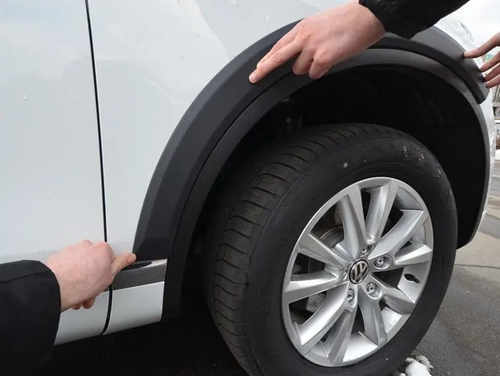 Розширювачі арок для Volkswagen Touareg 2010-2018 рр.