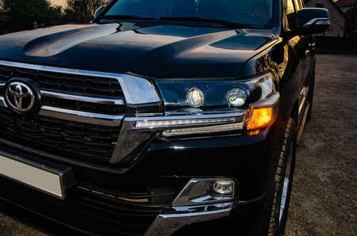 Передні фари Executive Black Toyota Land Cruiser 200 2016-