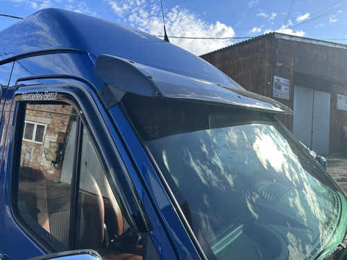 Козирьок на лобове скло Mercedes Sprinter 1995-2006