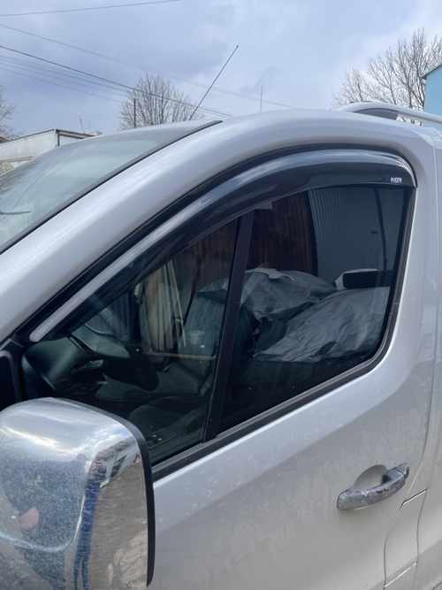 Вітровики (2 шт, Niken) для Nissan NV300 2016↗ мм.