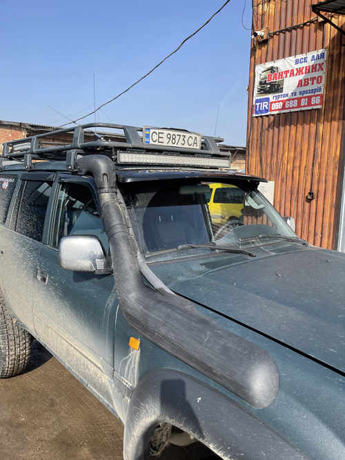 Козирок на лобове скло для Toyota Land Cruiser 80