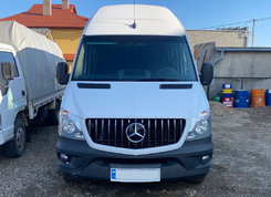 Передня решітка GT Chrome (2013-2022︎) для Mercedes Sprinter 2006-2018 років.
