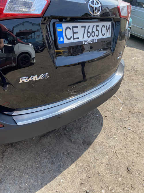 Хром накладка на кромка багажника (нерж.) - Toyota Rav 4 2013-2016 рр.