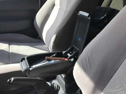 Підлокітник для Ford Connect 2006-2009 рр.