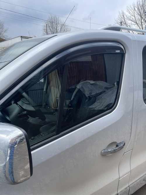 Вітровики (2 шт, Niken) для Nissan NV300 2016↗ мм.