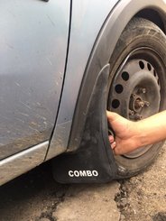 Бризковики (Туреччина) Передні для Opel Combo 2002-2012 рр.