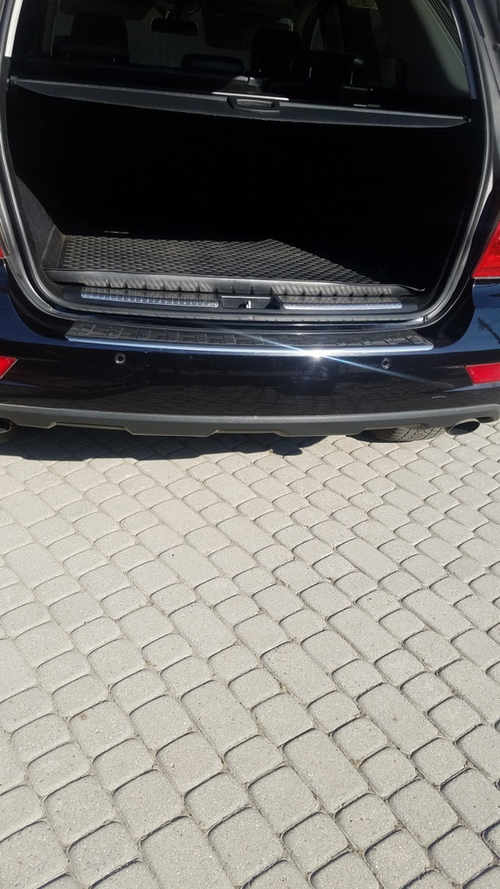 Накладки на задній бампер OmsaLine (нерж) Матова для Mercedes ML W164
