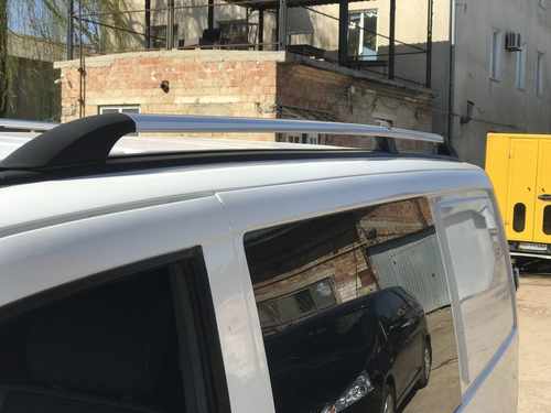 Рейлінги ХРОМ Пластикові ніжки для Mercedes Vito W638 1996-2003 років.