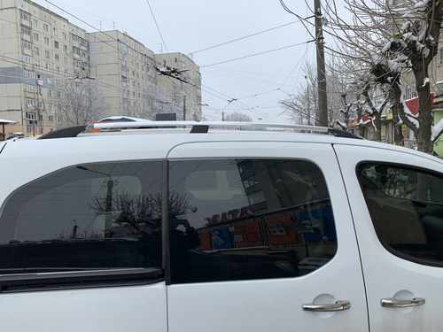 Рейлінги хромовані З пластиковими ніжками для Citroen Berlingo 2008-2018 років.