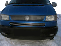 Хром накладки на нижню решітку Carmos для VW T4 (косий капот)