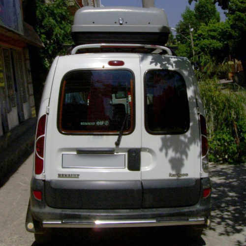 Спойлер Исикли (під фарбування) для Renault Kangoo 1998-2008 років.