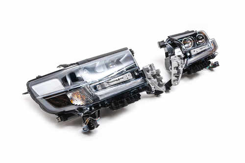 Передні фари Executive Black Toyota Land Cruiser 200 2016-