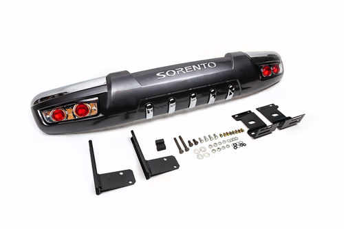 Задня накладка -20220401 (пластик) для Kia Sorento 2002-2009 рр.