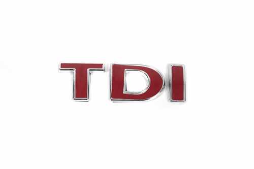 Напис Tdi Під оригінал, Червона І для Volkswagen Golf 5