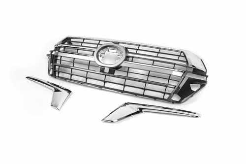 Решітка радіатора для Toyota Land Cruiser 200 2016+ в стилі Executive Lounge 2019+