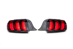 Задні ліхтарі OEM (2 шт, 2015-2022) для Ford Mustang 2015↗︎ мм.