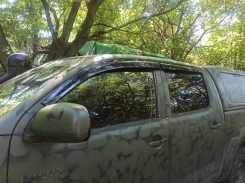 Вітровики (4 шт., Sunplex Sport) для кToyota Hilux 2006-2015