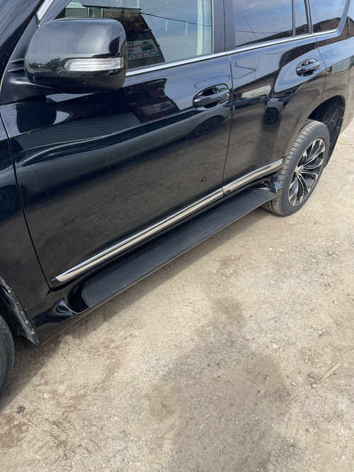 Пороги під оригінал (білі) у стилі Lexus для Toyota Prado 150 2009-/2017-