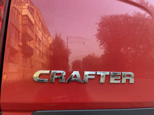 Напис Crafter (косою шрифт) для Volkswagen Crafter 2006-2017рр.