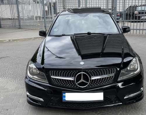 Решітка радіатора Mercedes C-Class W204 2006-2013 Diamond Black