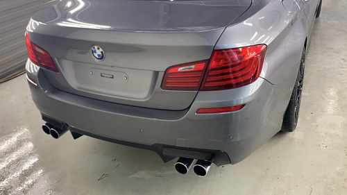 Задній бампер BMW 5 Series F10 2010-2017 в М стилі