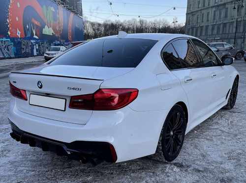 Задній бампер BMW 5 Series G30 2017-2020 в М стилі