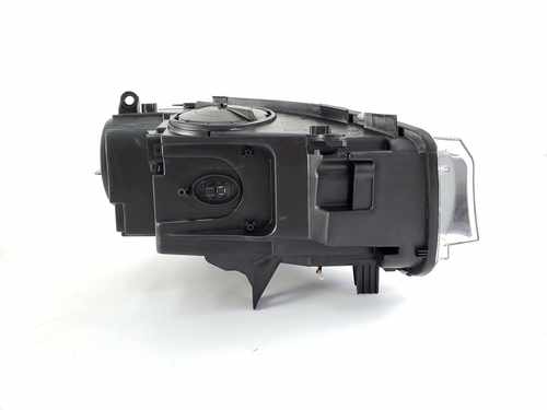 Передні фари BMW X5 F15 Xenon no adaptive 63117317101/102 63117381137/138