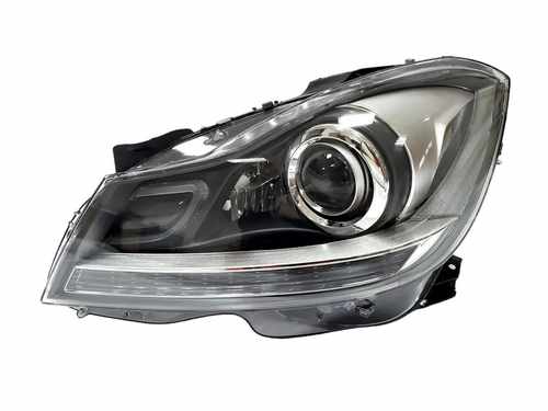 Передні фари Mercedes C-Class W204 2011-2014 року Xenon Adaptive ( Європа )