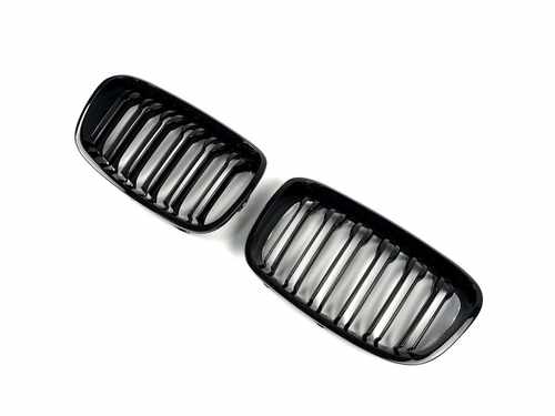Решітка радіатора ніздрі BMW 1 Series F20 2011-2015 рік Чорний Глянець