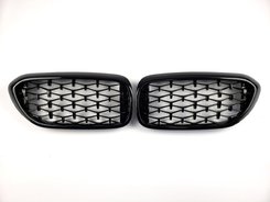 Решетка радиатора ноздри BMW 5 G30/G31 2017-2020год Diamond All Black