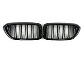 Решітка радіатора ніздрі BMW 5 Series G30/G31 2017-2020рік Чорний Глянець