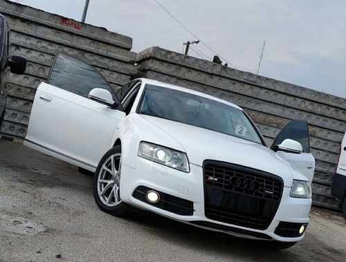 Ґрати радіатора Audi A6 C6 S6 2004-2011р full black