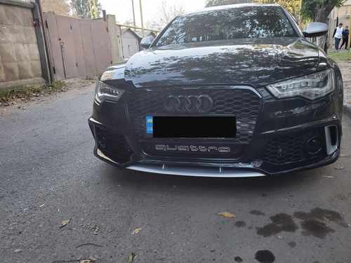 Решітка радіатора Audi Rs6 2012-2015г Full Black Quattro