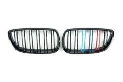 Решетка радиатора BMW 3 Series E92/E93 2006-2010год Черный Глянец Триколор
